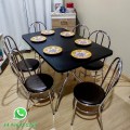 Conjunto de mesa e seis cadeiras cromadas para sala de jantar